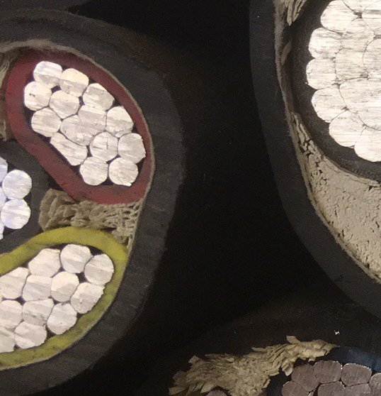 無(wú)鹵電纜在焚燒時(shí)氣體腐蝕性規(guī)范